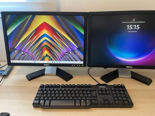 Dos Monitores 19" LCD HD Dell E198WFPF
