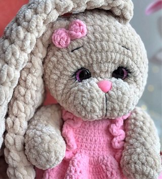 Peluche Conejo Rosa Hecho a Mano solo por encargo