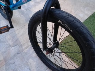 Bicicleta BMX Azul