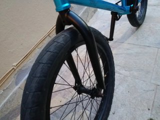 Bicicleta BMX Azul