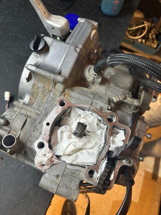 SUZUKI RMZ 250 FULL