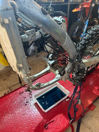 SUZUKI RMZ 250 FULL