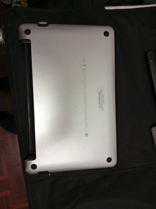HP Mini 210-1041es Portátil Plata