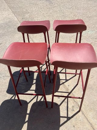 5 Sillas Altas Rojas