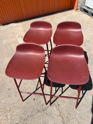 5 Sillas Altas Rojas