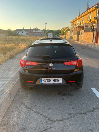 Alfa Romeo Giulietta 2011