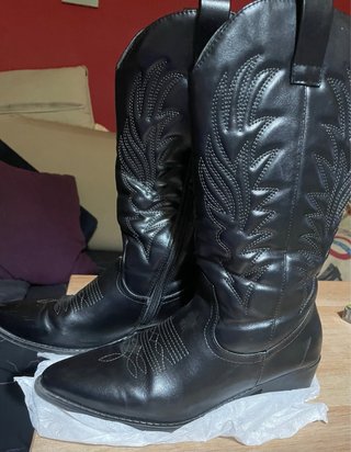 Botas camperas CEREZA MADRID talla 39