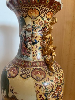 Jarrón chino porcelana dorado