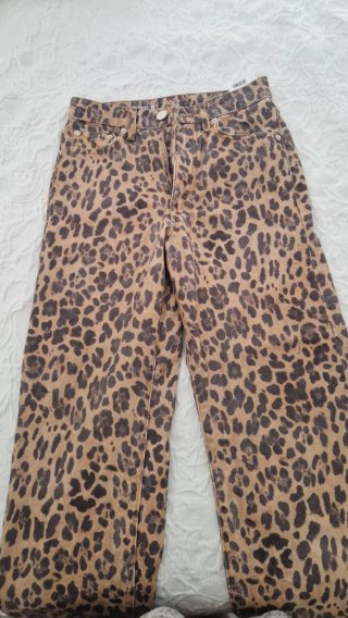 Pantalones vaqueros Bimba y Lola leopardo