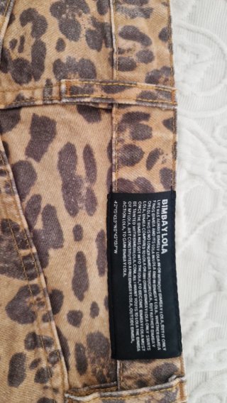 Pantalones vaqueros Bimba y Lola leopardo