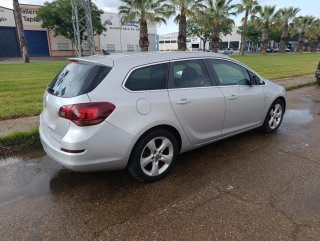 Opel Astra 2012