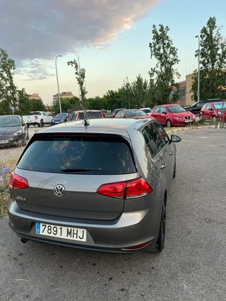 Volkswageng Golf 2014