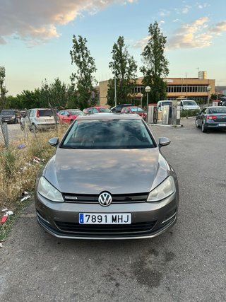 Volkswageng Golf 2014
