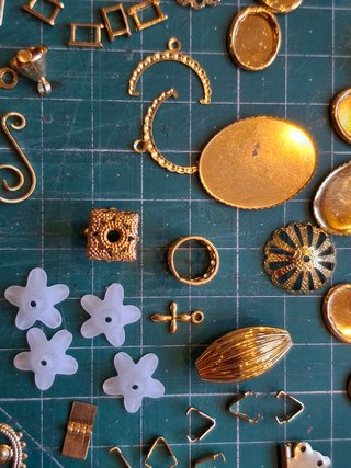 Miniature fai-da-te per case delle bambole: miniature Bindels (1