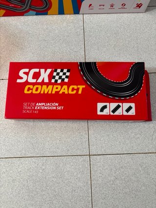 Scalextric Compact + Set Ampliación SCX