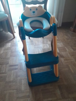 Adaptador WC infantil con escalera