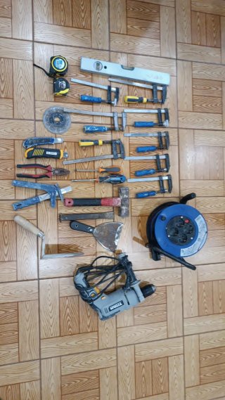 Lote herramientas: taladro, radial, etc.