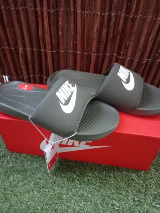 Ciabatte Nike One Slide Verdi