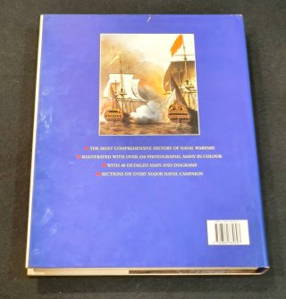 Libro Naval Warfare Richard Humble