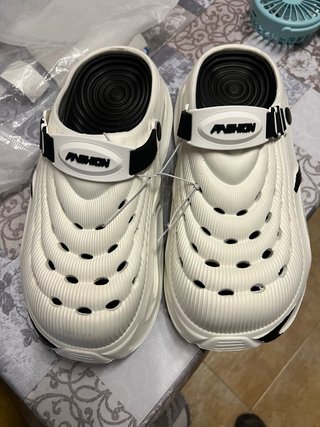 Alpargatas tipo Crocs blancas NUEVAS A ESTRENAR
