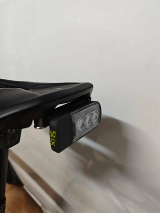 Soporte luz specialized Stix sillin specialized