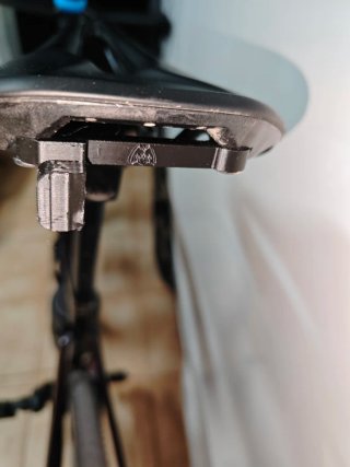 Soporte luz specialized Stix sillin specialized