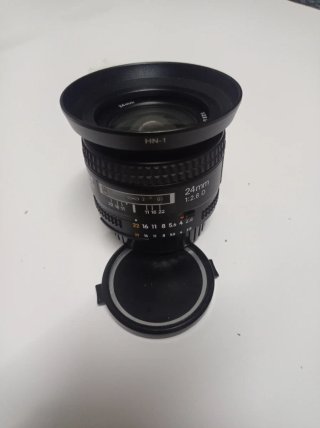 Objetivo Nikon AF Nikkor 24mm 1:2.8D