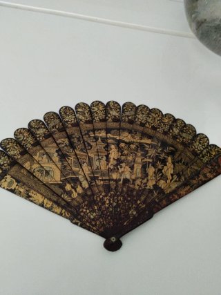 Antiguo abanico chino Brisé S. XIX