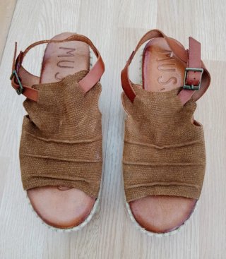 Sandalias Mousse&Cloud Plataforma Marrones