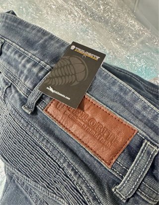 Pantalón Moto Trilobite Parado 30/32