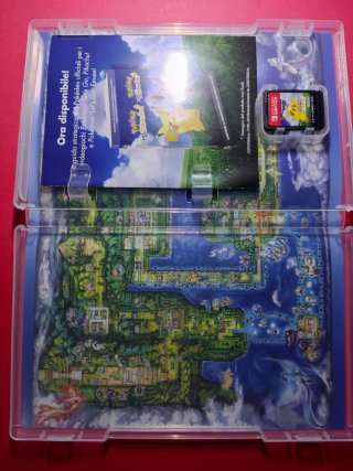 Pokemon Let's Go Pikachu Nintendo Switch #A2634