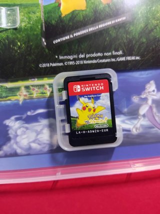 Pokemon Let's Go Pikachu Nintendo Switch #A2634