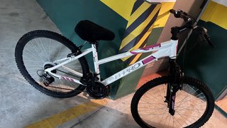 Bicicleta B-PRO M-810 Blanca