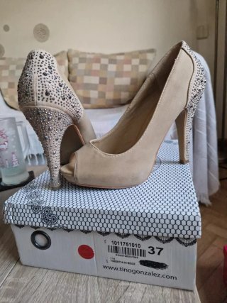 Zapatos de tacón Tino Gonzalez talla 37