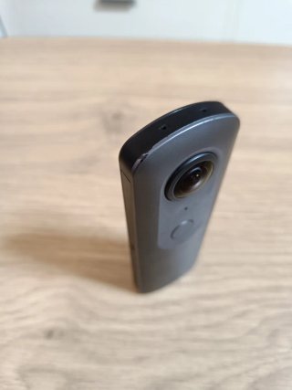 Ricoh Theta V