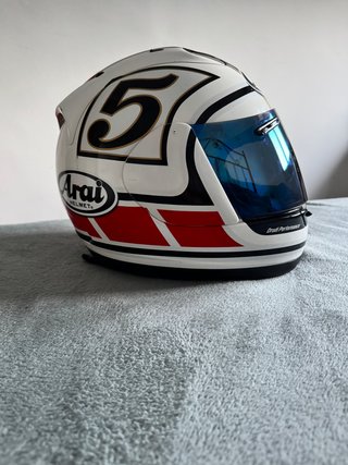 Casco Arai