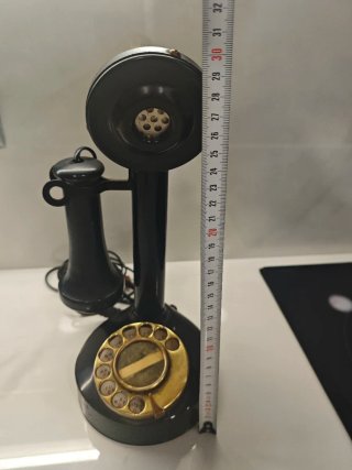 Teléfono antiguo candelabro negro