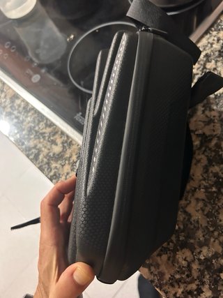 Funda rígida para patinete