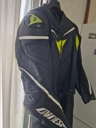 Mono Dainese Laguna Seca Talla [Talla] 54 2 piezas