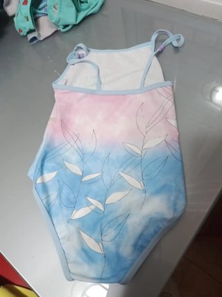 Bañador sirena volantes talla 6, 8