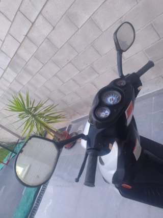 Suzuki Katana Plata Scooter GRIPADA