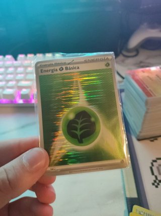 Lote de energías Pokémon como nuevas