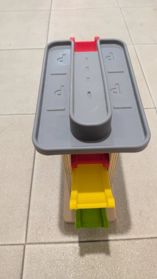 Pista de carreras infantil de madera