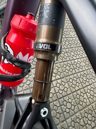 Orbea Rise H30 mejorada y con garantia hasta 04/27