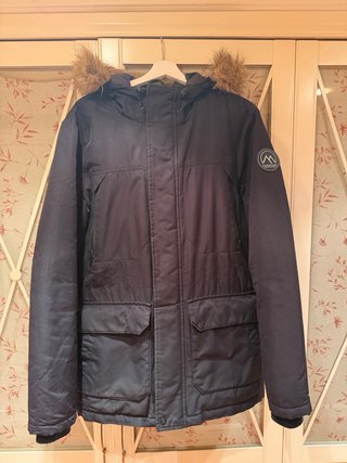 Parka Green Coast Negra con Capucha
