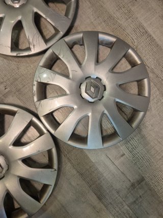Tapacubos Renault Trafic 16 (4 unidades)