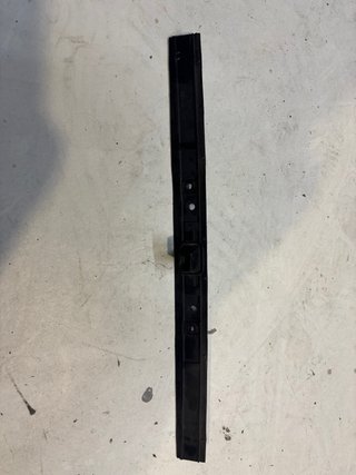 Moldura Portón trasero BMW E46 Coupe