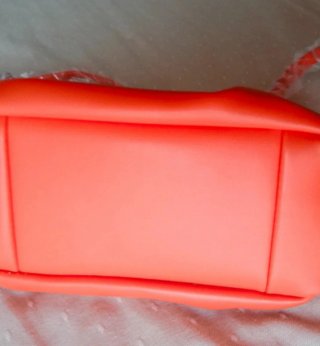 Bolso NAF NAF , nuevo sin estrenar