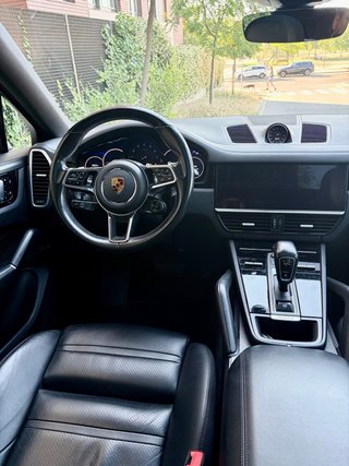 Porsche Cayenne Coupe V6