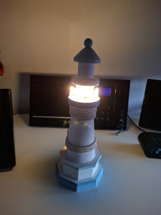 Faro decorativo con luz